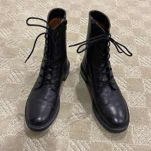 Zara FLAT LEATHER ANKLE BOOTS